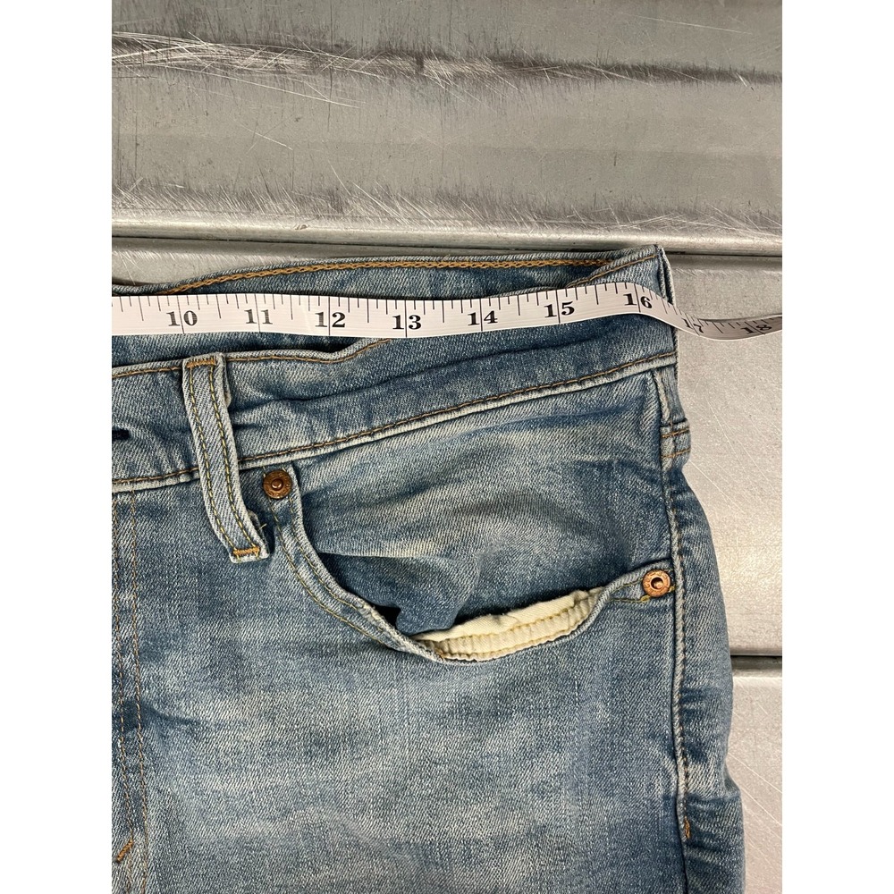 Levis 514 Jeans Mens 33x32 Blue Medium Wash Denim Straight Leg Fit Everyday Wear - Picture 6 of 14